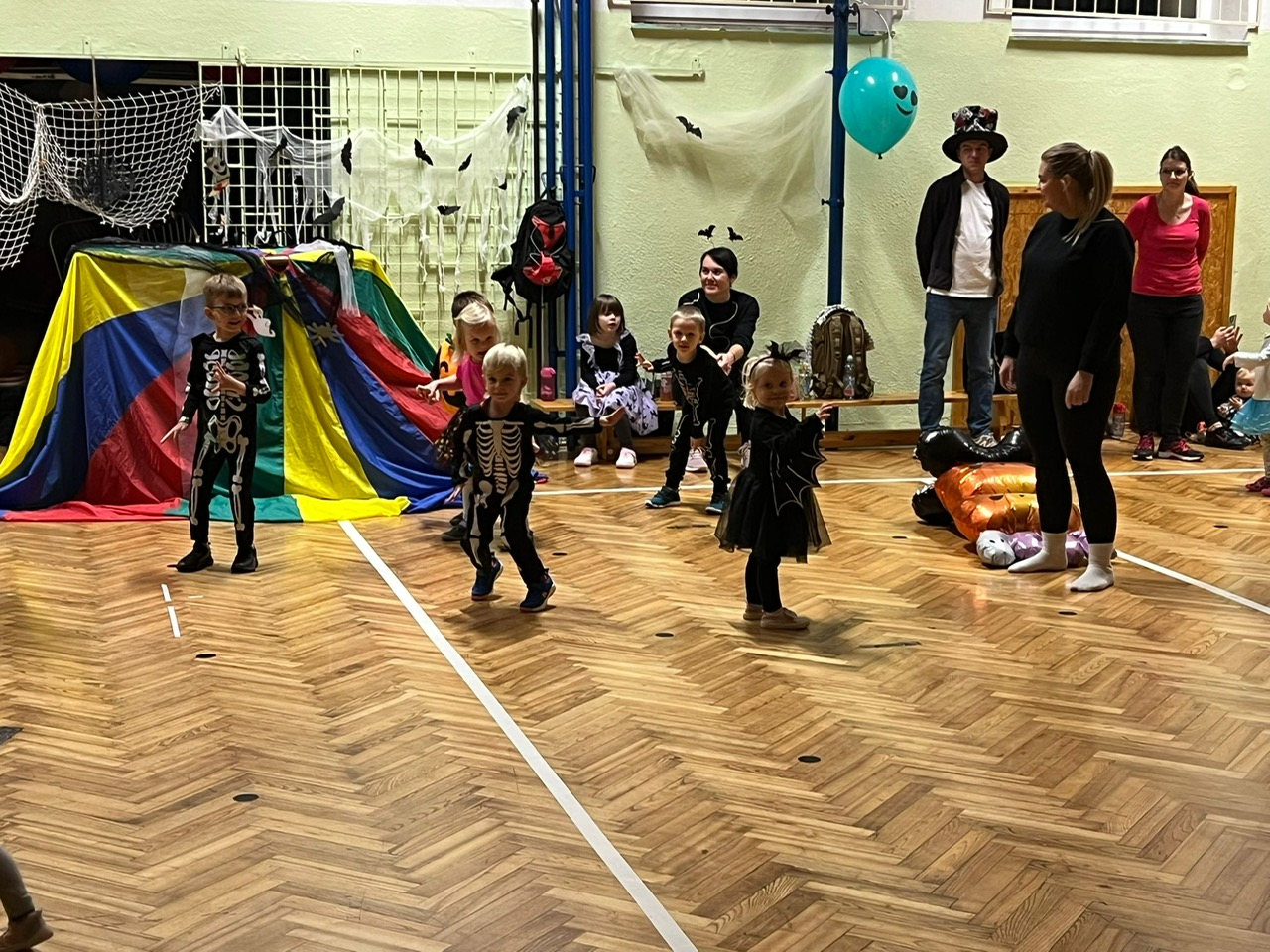 PHOTO-2025-11-05-09-29-37